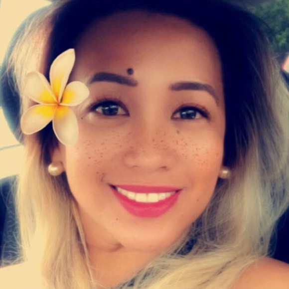 🎈💕❤️Meet your Posh Ambassador💕❤️🎈 - Picture 1 of 4